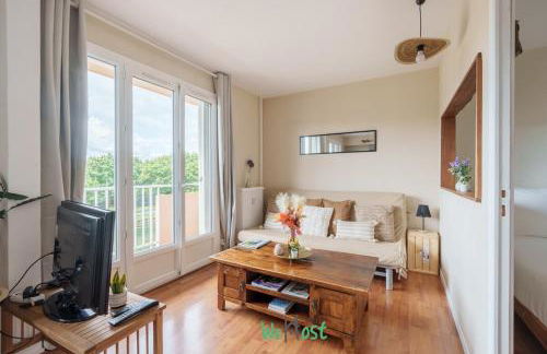 Charming quiet accommodation with balcony and parking - Foto 2