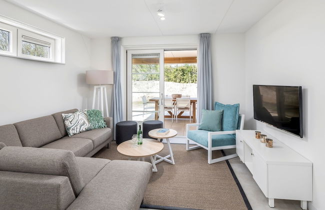 Villa at Nieuwvliet-bad Near the Beach - Photo 7