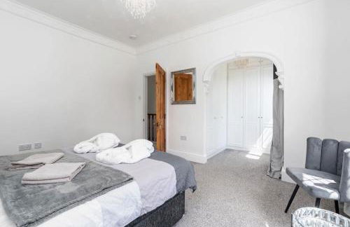 Northfield Cottage, Games & Arcade Room, Dog Friendly HS2, NEC, BHX, M42, Family Gatherings, Contractors, Hot Tube Hire Optional - Foto 41