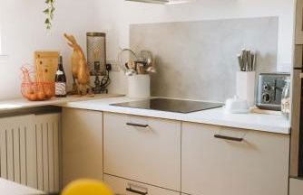 Stunning High Street Townhouse With Sea Views & Parking at 'Tide View Townhouse' - Foto 12