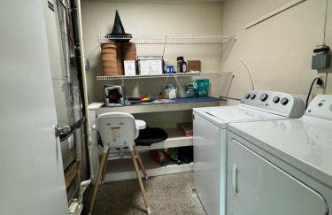 The Holler - Foto 45