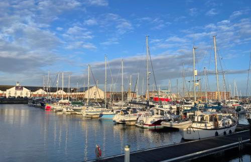 Marina Townhouse at Harlepool - Photo 30