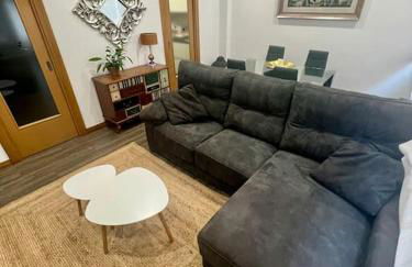 Apartamento céntrico con terraza EBI02919 - Foto 6