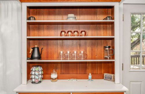 Cozy Home Away From Home! - Foto 46