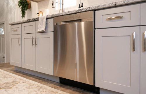 Family Friendly 4 BR Home Close To Downtown CLE! - Foto 24