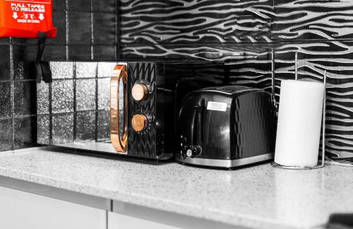 Stylish 4 Bedroom Townhouse - Edgbaston - Near Birmingham City Centre - Sleeps 8 - Parking - 578P - Foto 31