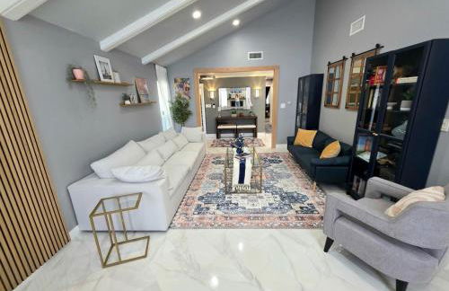 Sunny 5BEDR00MS with Pool, Zip Line, Game Room, Kid's Playhouse - Foto 3