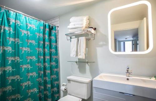 The Orleans Floor 3 Private rooftop deck - Foto 21