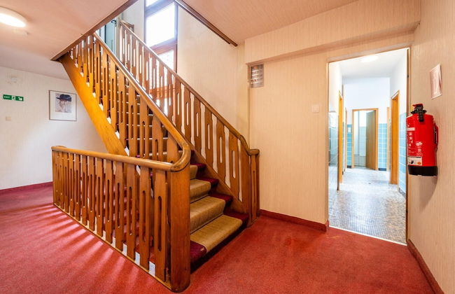 Grosse Gruppenunterkunft im Nationalpark Eifel mit Bar und Terrasse - Photo 78