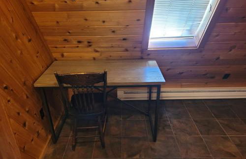 The Koal-Mine-Inn - Great Location & AC! - Foto 27