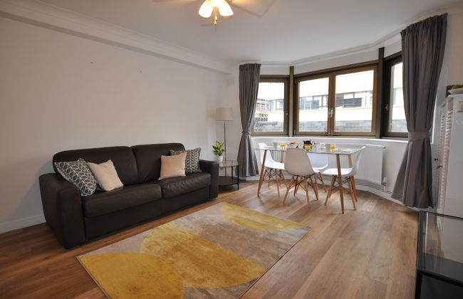 Marlyn Lodge - City of London - Photo 13