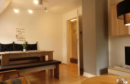 3-Zimmer - FeWo mit TV, zwischen Wilhelmshaven und Hooksiel, mit Badewanne - Foto 14