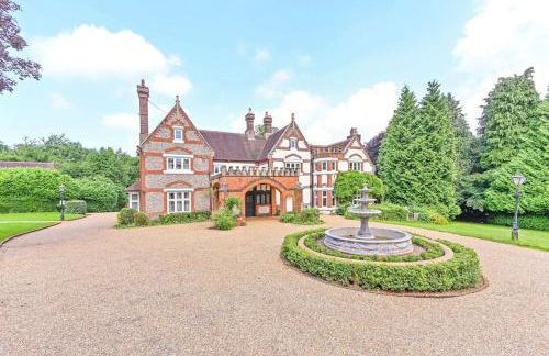 Exquisite Manor House in Surrey Hills - Foto 1