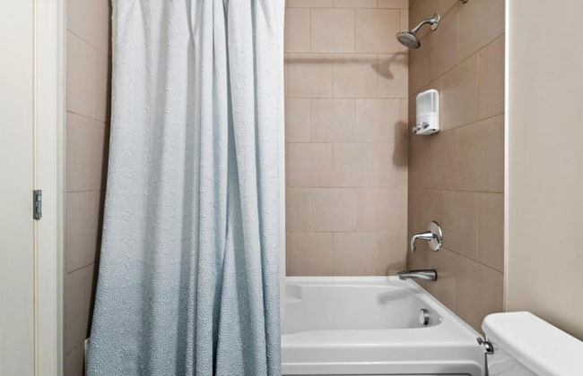 Modern Calgary Apartments - Calgary 1320 1St SE 1503 P4 2Bd 2bath - Photo 42