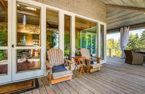 Serene Washington Island Getaway with Private Beach! - Photo 25