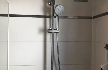 Apartment with Balcony - Foto 8