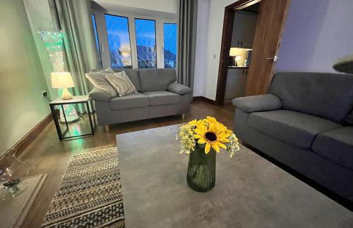 Spacious modern three Bedroom Bungalow ample parking - Foto 10