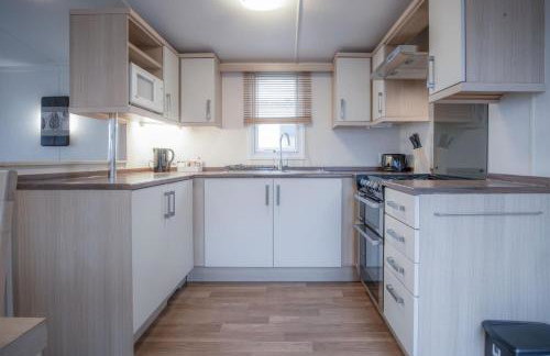 Ty Moselle 12 - 2 Bedroom Holiday Home - Amroth - Foto 5