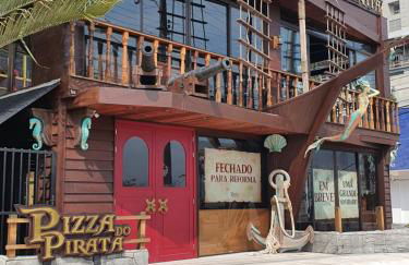 Lindo apto tudo novinho, prédio frente mar - Foto 47