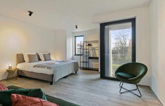 Spacious 3 Bedroom Apartment With Private Garage - Foto 29