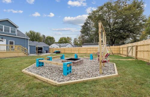 Pet Friendly, Gated Backyard, Game room, Hot Tub - Foto 22