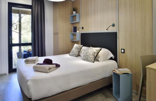 Group Stay Near Sea in Propriano - Foto 9