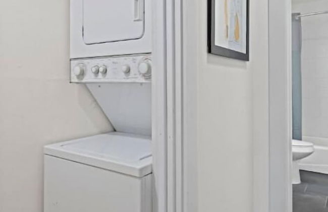 Crescent Furnished Apartments - Photo 19