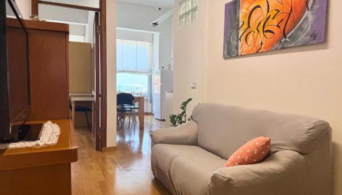 Bilocale in centro, con vista mare e Rotonda - Foto 4