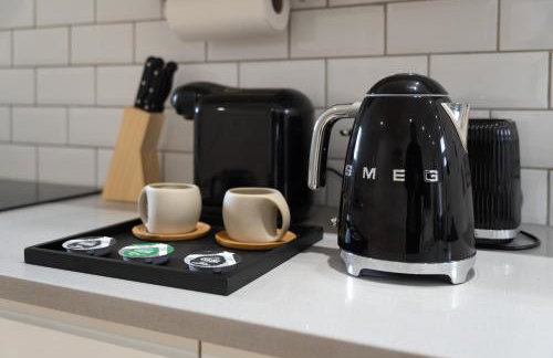 Beautiful 1 Bedroom Apartment with Garden - Clapham Common - Minutes to Central London - Photo 17