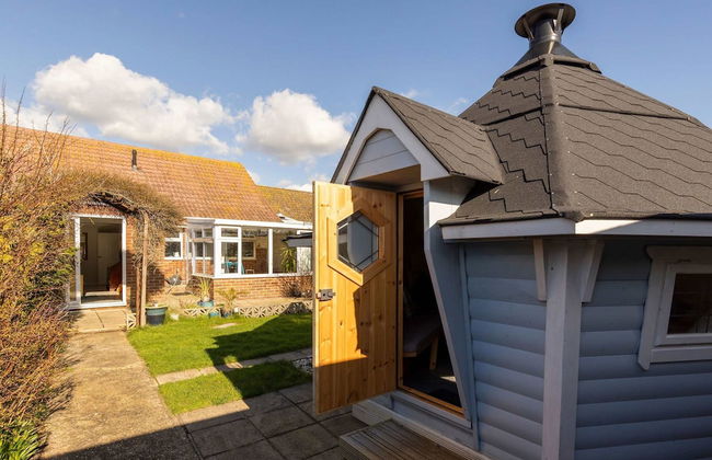 Seaside Retreat - Five Minutes to Beach Village - Photo 27