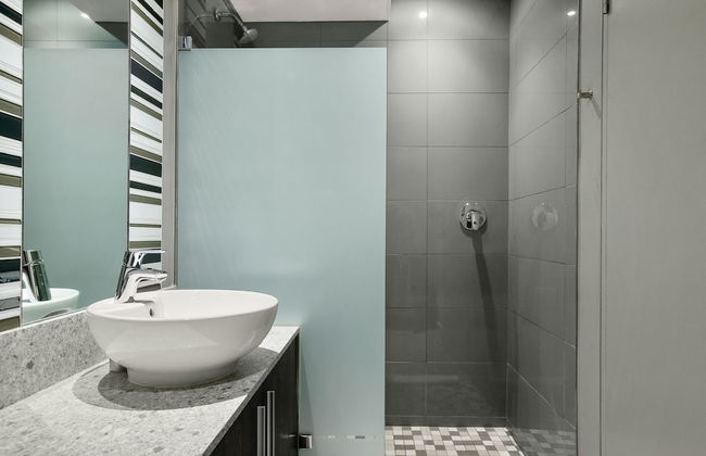 The Tyrwhitt 419 - Photo 13