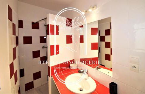 Villa l'Arbanaise vue mer piscine presqu'Ile Giens BY HC - Foto 12