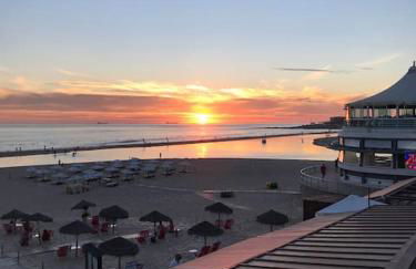 Beach and Park Welcome to surfcity Carcavelos - Foto 3