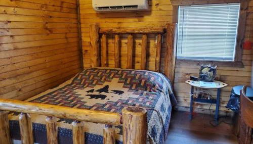 Wooden Rustic Cabin Great for Outdoor Activities in Liberty, Kentucky - Foto 5