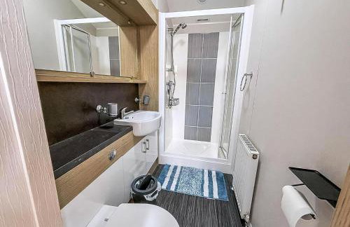 Stunning Caravan With Large Decking At California Cliffs In Norfolk Ref 50001Oc - Foto 18