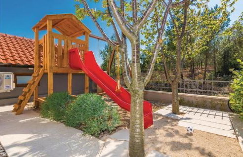 Awesome Home In Pridraga - Foto 23