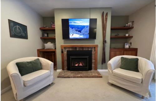 Cozy Sugarbush Getaway - Foto 17