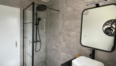 La Rémi - Foto 4, Shower