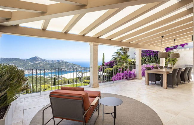 Majestic Villa With Harbour Views - Foto 34