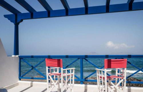 Casa Charcón Alto, en primera línea de mar - Best Villas Lanzarote - Photo 13