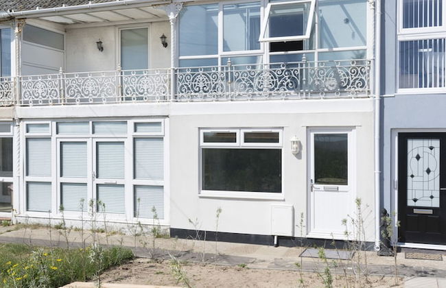 Marina Beach House - Photo 36