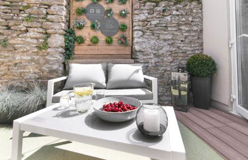 Bumblebee checkout 2pm Frome Longleat Aqua Sana Bath 5 people PRIVACY - Foto 5