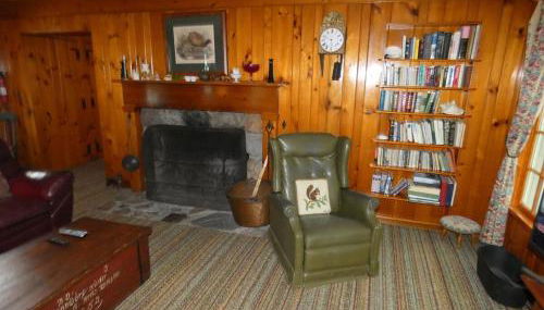 Classic Lake Home on Torch Lake - Foto 4