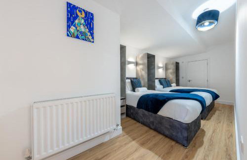 Modern Stylish 2 bedroom apartment in the heart of Potters Bar - Foto 9