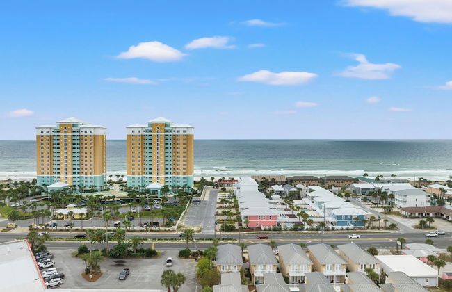 Escape to Sand Dollar Holler: Coastal Retreat, 3 Beds, 2.5 Baths, Sleeps 10! - Foto 77