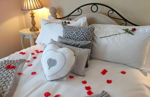 Blue Anchor House - Seaview, Hot Tub Apartments - Photo 46