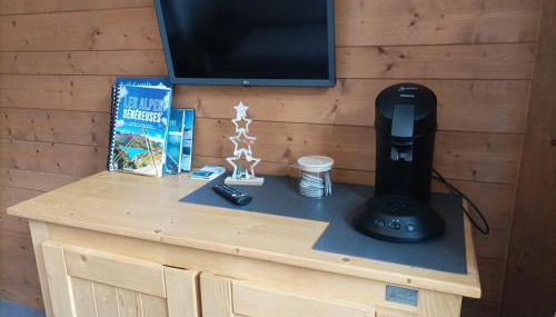 Résidence Les Alpages 4 étoiles - Appartement 4 personnes - Piscine, Hammam, Sauna, Jacuzzi - ValCenis 73480 - Foto 5