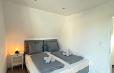 Neu! Exclusives City-Apartment - Fußbodenheizung, Regendusche, Waschmaschine - Foto 7