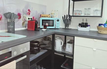 HAPPY HOMES RED - Dein stylisches Maisonette-Apartment mit Wow-Effekt! - Foto 16