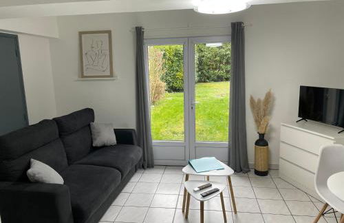 Le First Auversois charmant studio avec jardinet - Foto 1